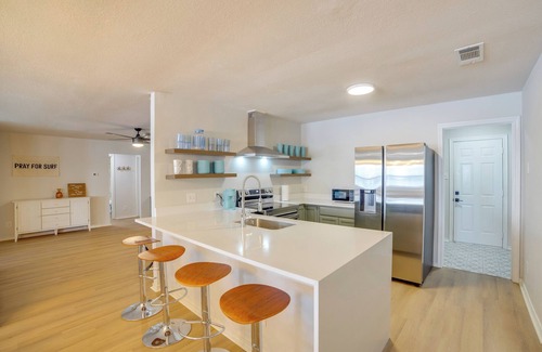Seven Points House | Waterfront Cedar Creek Lake Gem: Near Marina!