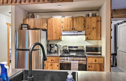 Manitowish Waters Cottage | Waterfront Cottage w/Dock on Papoose Lake!