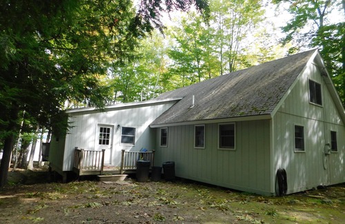 Standish Ski Chalet | Waterfront Cottage on Frye Island with Sandy Beach and Stunning Sunrises!