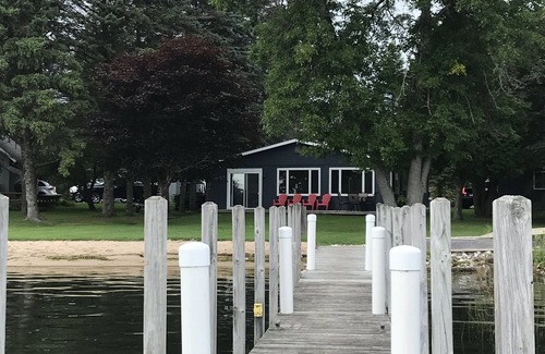 Cedarville Cottage | Waterfront Cottage w/dock in Les Chenaux Islands, Cedarville MI