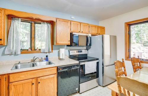 Fond du Lac House | Waterfront Fond du Lac Home on DeNeveu Lake!