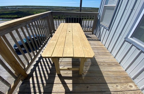 Golden Meadow House | Waterfront Fun is Waterfront in Grand Isle w/boat access