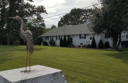 Woolford House | Waterfront Getaway with Dock