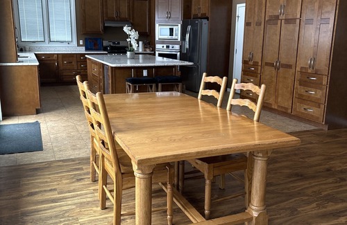 Escanaba House | Waterfront Home 30 days or longer by Rest and Rejuvenate Inc