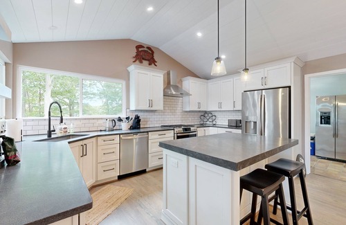 Lusby House | Waterfront home, dock, pool, pickleball, dog-friendly, fireplaces, a/c, jacuzzi