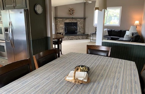 Sagle House | Waterfront Home-Great Boating/Fishing/Beach. Mountain Views, close to Sandpoint