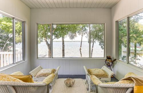 Grawn House | Waterfront Home on Duck Lake 8 Mi to State Park!