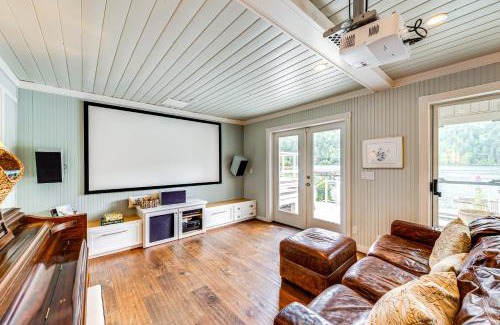 Bellingham House | Waterfront Home on Lake Samish with Hot Tub and Dock!