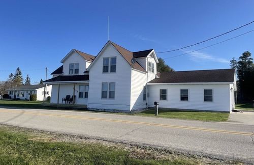 Garden House | Waterfront home on Lake Michigan overlooking multiple islands!