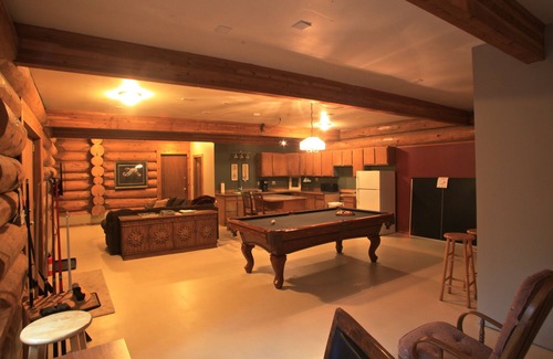 Erlands Point-Kitsap Lake House | Waterfront Home, Solarium & Hot Tub, Kayaks, Close to Seattle and Olympic Mtns