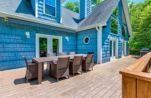Maynardville House | Waterfront home with game room, theater, deck, dock & fireplace