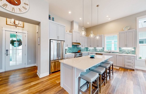 Rockport House | Waterfront home with private pool, community kayaks, grill, open layout, & AC
