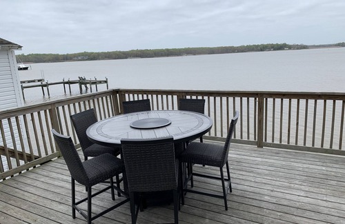 Elkton House | Waterfront House on the Upper Chesapeake Bay