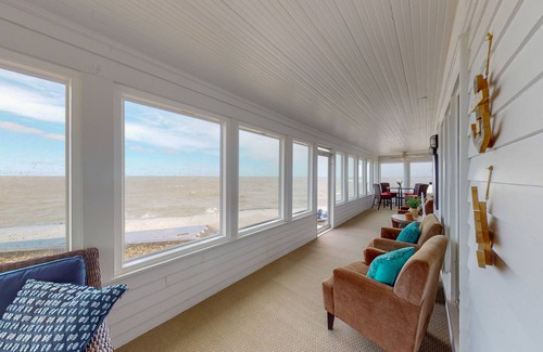 Huron House | Waterfront Huron Lake House 5 bed/3bath minutes from Cedar Point and SportsForce