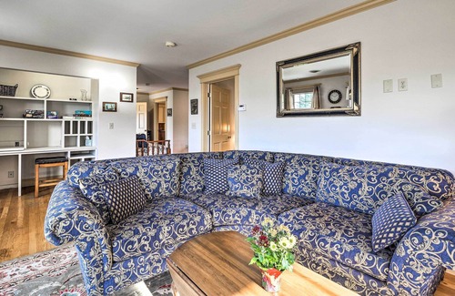 St. Albans House | Waterfront Lake Champlain Home w/ Fire Pit!