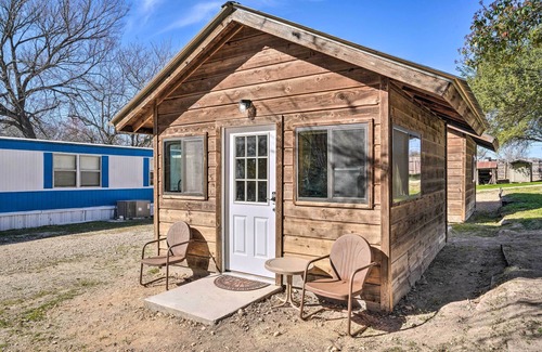New Braunfels Apartment | Waterfront Lake Dunlap Studio Cabin w/Dock