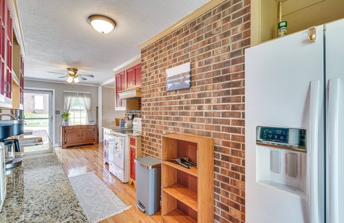 Henrico House | Waterfront Lake Gaston Home w/Private Dock!