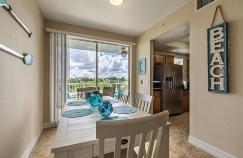 Ruskin House | Waterfront Little Harbor. Keller’s Dockside - walk to the beach!