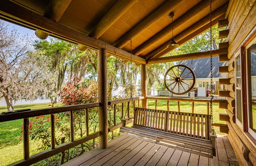West Livingston Cabin | Waterfront Livingston Log Cabin w/Private Dock!