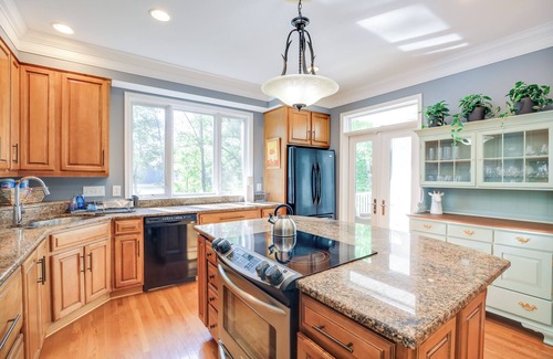Lusby House | Waterfront Lusby Escape w/Fire Pit & Kayaks!