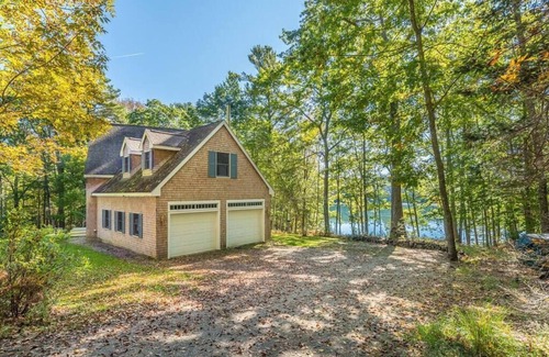 Freeport House | Waterfront, Luxury, Spacious home in Freeport!