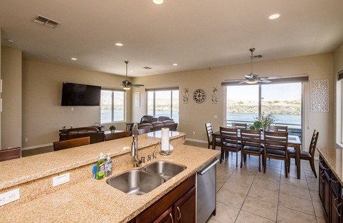 Bullhead City House | Waterfront Luxury with Private Boat Dock, Elevator, Jaccuzzi