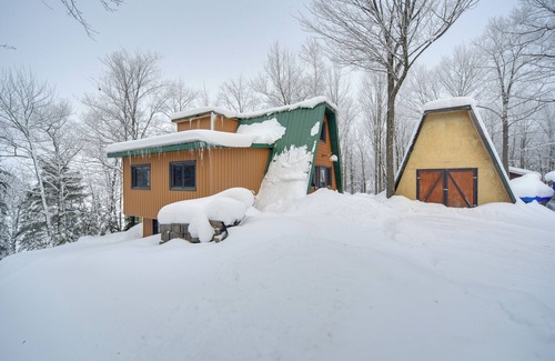 Hayward Cabin | Waterfront Nelson Lake Cabin w/Boat Dock!