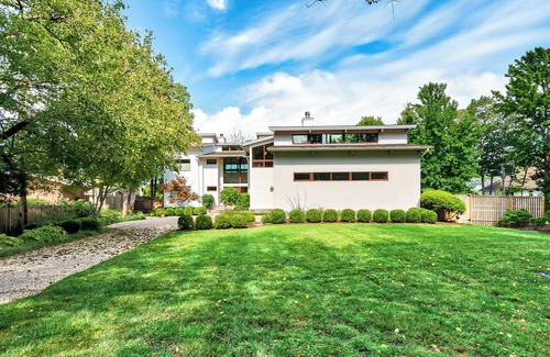 Hillsmere House | Waterfront Oasis with pool! 4 BR home minutes from downtown Annapolis!