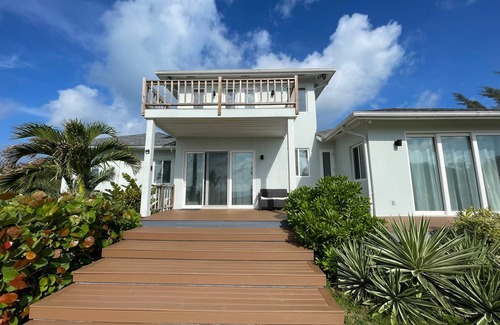 Rainbow Bay House | Waterfront Paradise, 2-3 Bed plus cottage, Sayle Point House, Eleuthera Bahamas