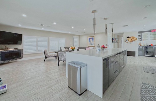 Cross Key Waterways House | Waterfront Paradise in Key Largo: A Spacious Corner Lot with 220ft of Dockage