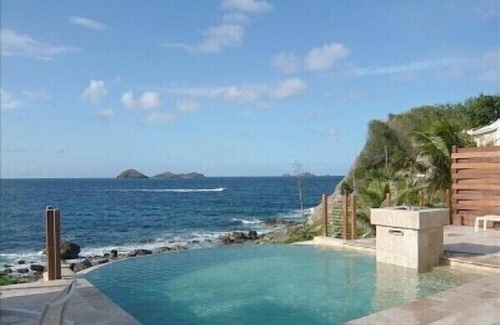 Anse des Lezards Villa | WATERFRONT PRIVATE ESTATE ! CHECK OUR REVIEWS 95% RETURNING GUESTS WALK TO BEACH