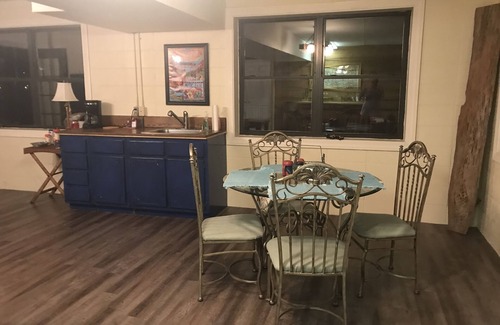 Oakland House | Waterfront property located at Point Pleasant on Enid Lake
