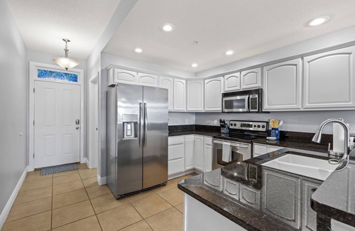 Steinhatchee Condo | Waterfront, RIVERS EDGE CONDO #1B-BLDG 2 PRIVATE DOCK and ASSIGNED BOAT SLIP!