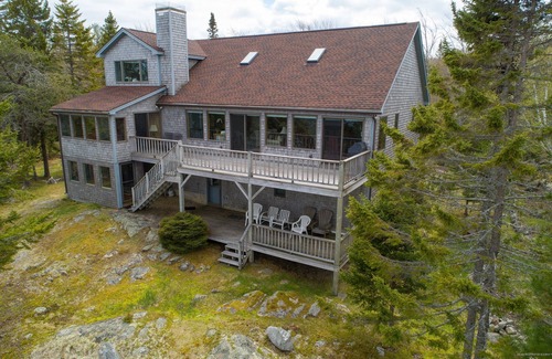 Corea House | Waterfront Schoodic Nature Lover’s Dream w/Private Cove (Sleeps 12)