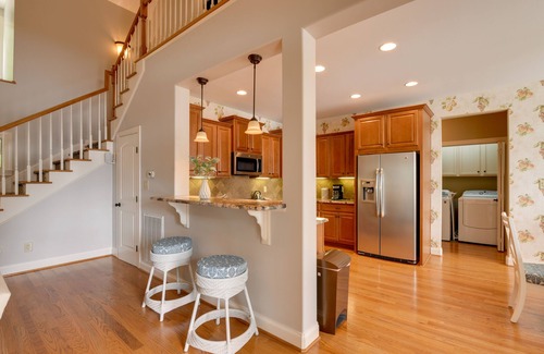 Sherrills Ford House | Waterfront Sherrills Ford Home w/Pool & Boat Dock