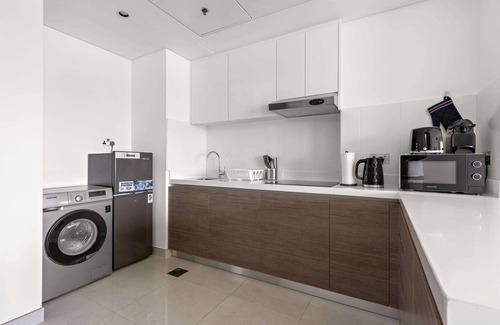 Al Raha Beach Apartment | Waterfront Studio with Pool & Gym in Al Raha Beach – Near Yas Island