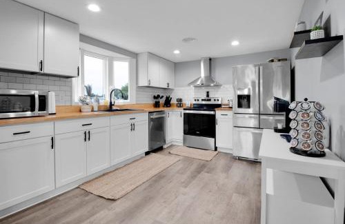 Sneads Ferry House | Waterfront Vacation Home near Camp Lejeune
