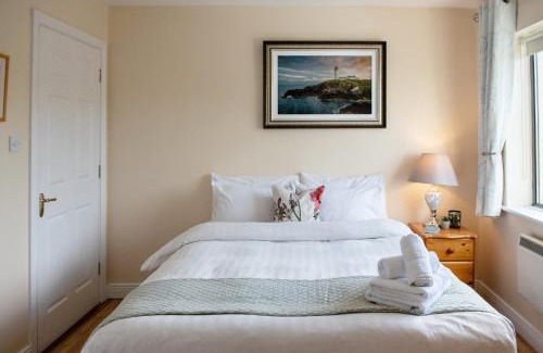 Cortober Apartment | Waterfront View Apartment