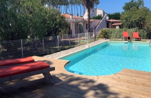 Borgo Villa | Waterfront villa with pool and jacuzzi
