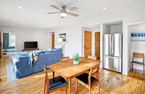 Camden House | Waterfront & walkable triplex - harbor views, AC, dog-friendly