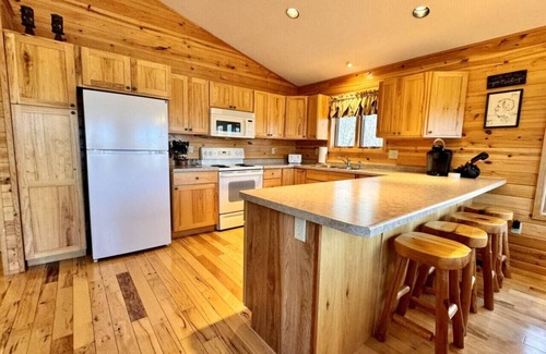 Webb Lake House | Waterfront Webb Lake UTV Snowmobile from your door
