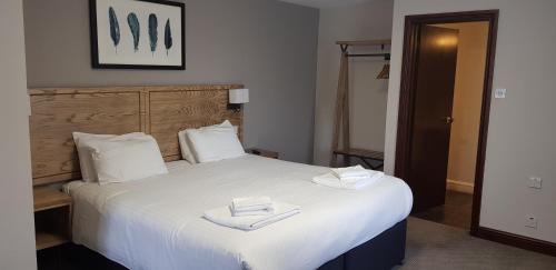 Cullompton Hotel | Waterloo Cross, Devon by Marston's Inns