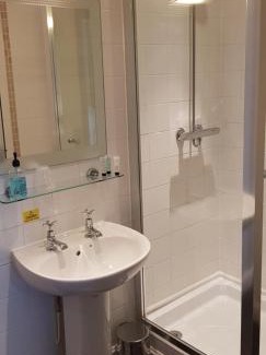 Cullompton Hotel | Waterloo Cross, Devon by Marston's Inns