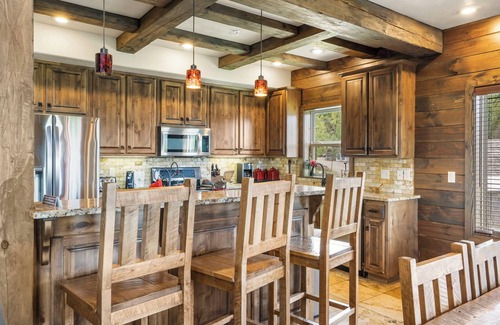 Indian Point House | WaterMill Cove Resort Luxury Lakefront Villa L-By Silver Dollar City-Theatre Room-POOL-Lazy River