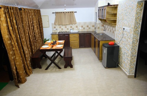 Fort Kochi Apartment | Waters Edge Apartment Sleeps 4 (2 Bedrooms)
