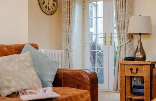 Warkworth House | Waters Edge - Warkworth