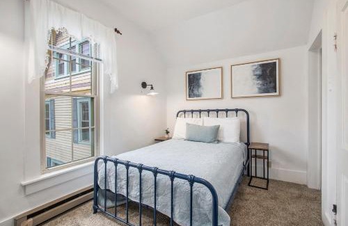 South Haven Bed & Breakfast | Waters View Inn