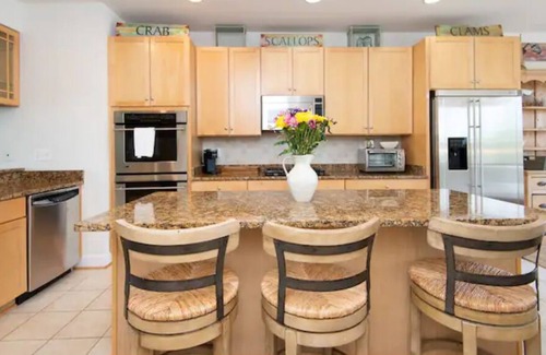 Cambridge House | Waterside 4-Bedroom Chesapeake Styled Townhome
