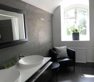 Mariestad Hotel | Waterside Mariestad