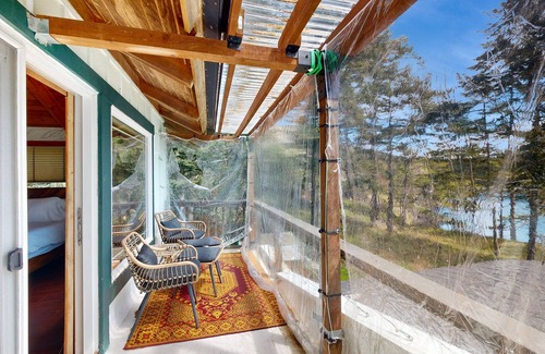 Lopez Island House | Waterview dog-friendly retreat with beach access, hot tub, and large deck